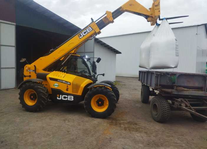 Телескопічний навантажувач JCB 536-95 Agri Plus - купити по